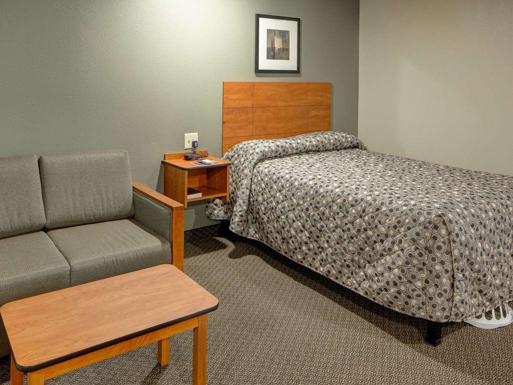 Woodspring Suites Lexington Southeast Номер фото